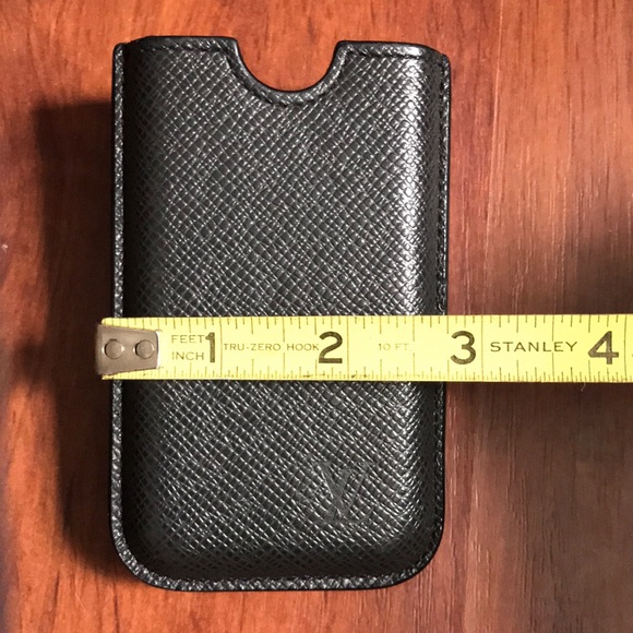 Louis Vuitton Phone Case/Card Case - Picture 7 of 13